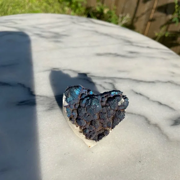 Peacock Ore/Bornite - Picture 1 of 3